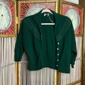 Green vintage button sweater